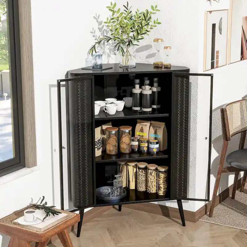 Gabinete esquinero negro antiguo de 3 niveles con puertas de vidrio templado y estructura de metal
