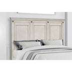 Juego de dormitorio tradicional de 5 piezas Distressed Parchment