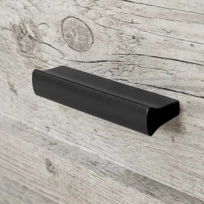 Mueble de TV para televisores de hasta 60" – Pino Chocolate y Marino, Requiere Montaje entre 2 Personas