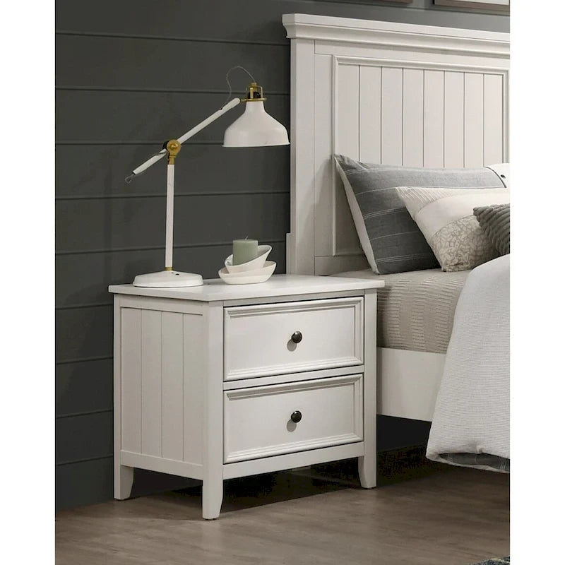 Juego de dormitorio de 3 piezas con acabado blanco clásico: cama y dos mesitas de noche